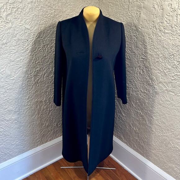 Vintage 1960s Womans’ Alorna Black 100% Forstmann Fabrics Wool Long Overcoat - Picture 3 of 16